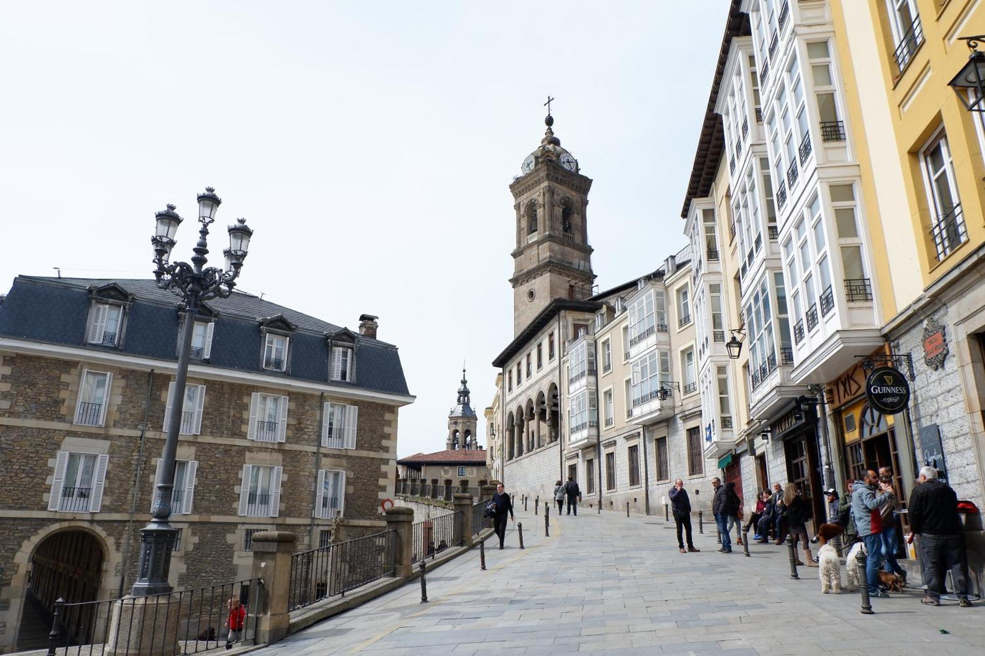 Apartamento Pintoreria Casco Medieval Vitoria Exterior foto